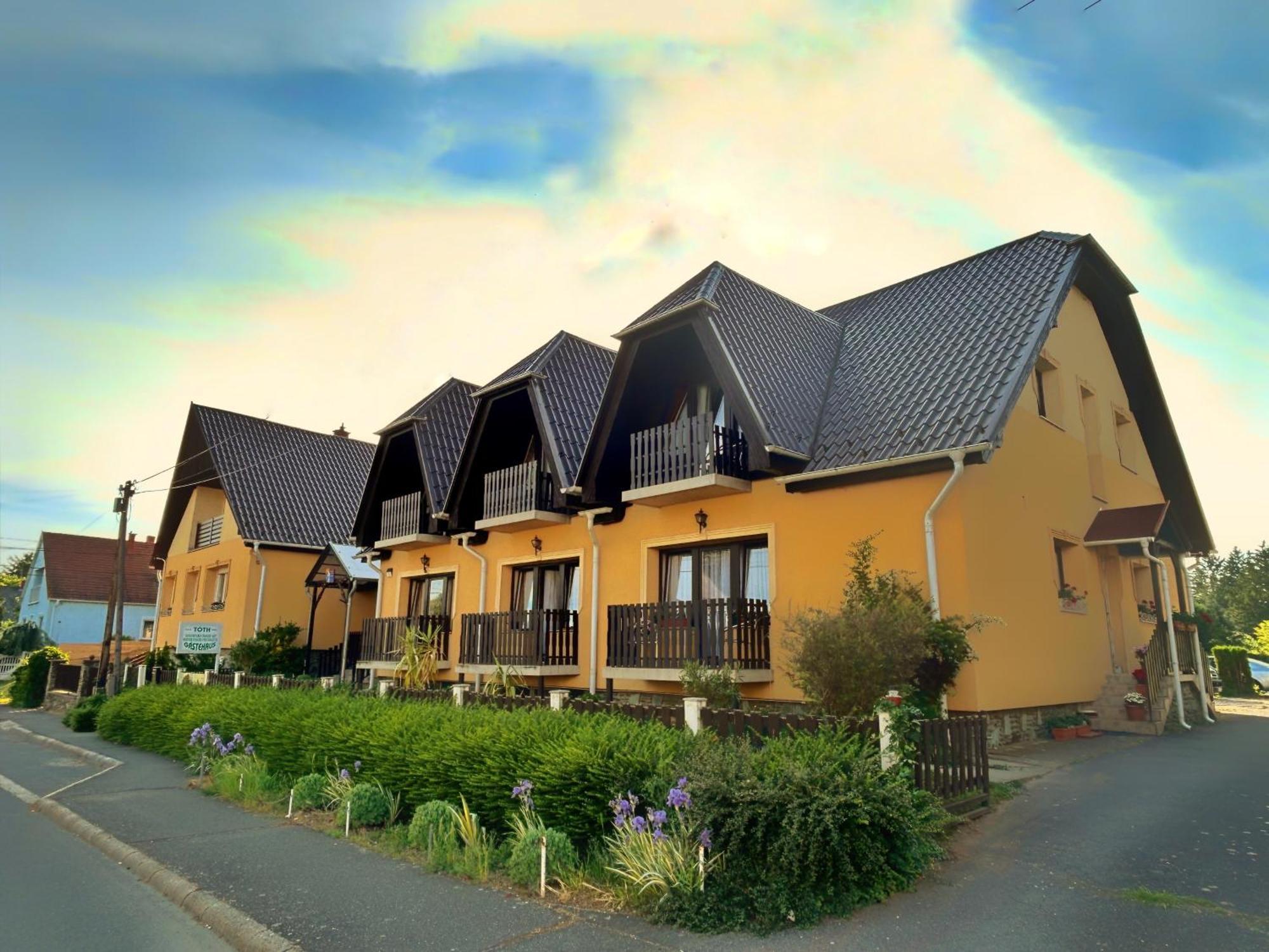 Hotel Toth Vendeghaz Bük Exteriér fotografie