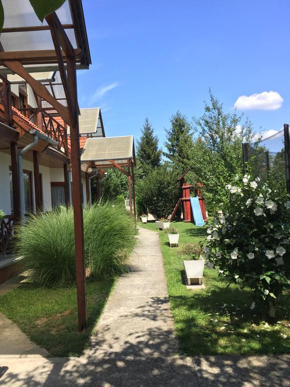 Hotel Toth Vendeghaz Bük Exteriér fotografie